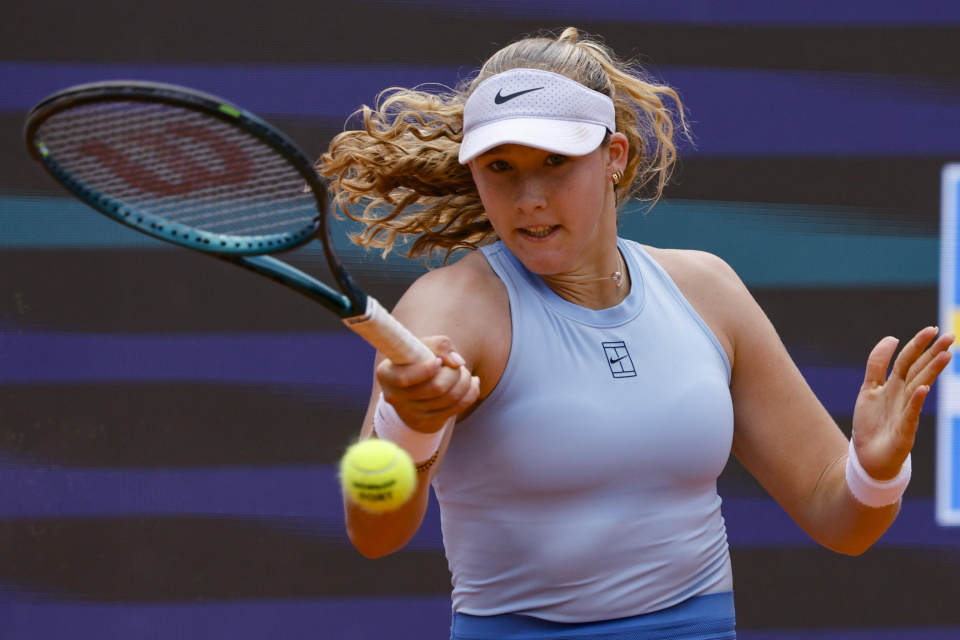 不仅进一步 不仅进一步