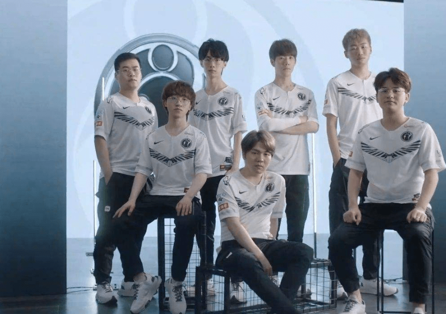 供了宝贵的 供了宝贵的